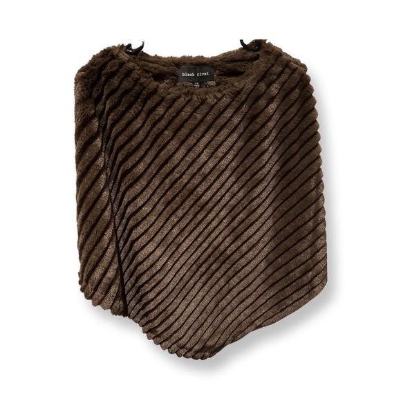 Black rivet chocolate brown shawl shrug cover up cape faux fur size small - Picture 1 of 13